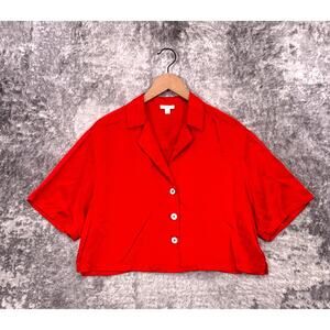 LUNYA Top Medium Womens Red Washable Silk Button Crop Shirt